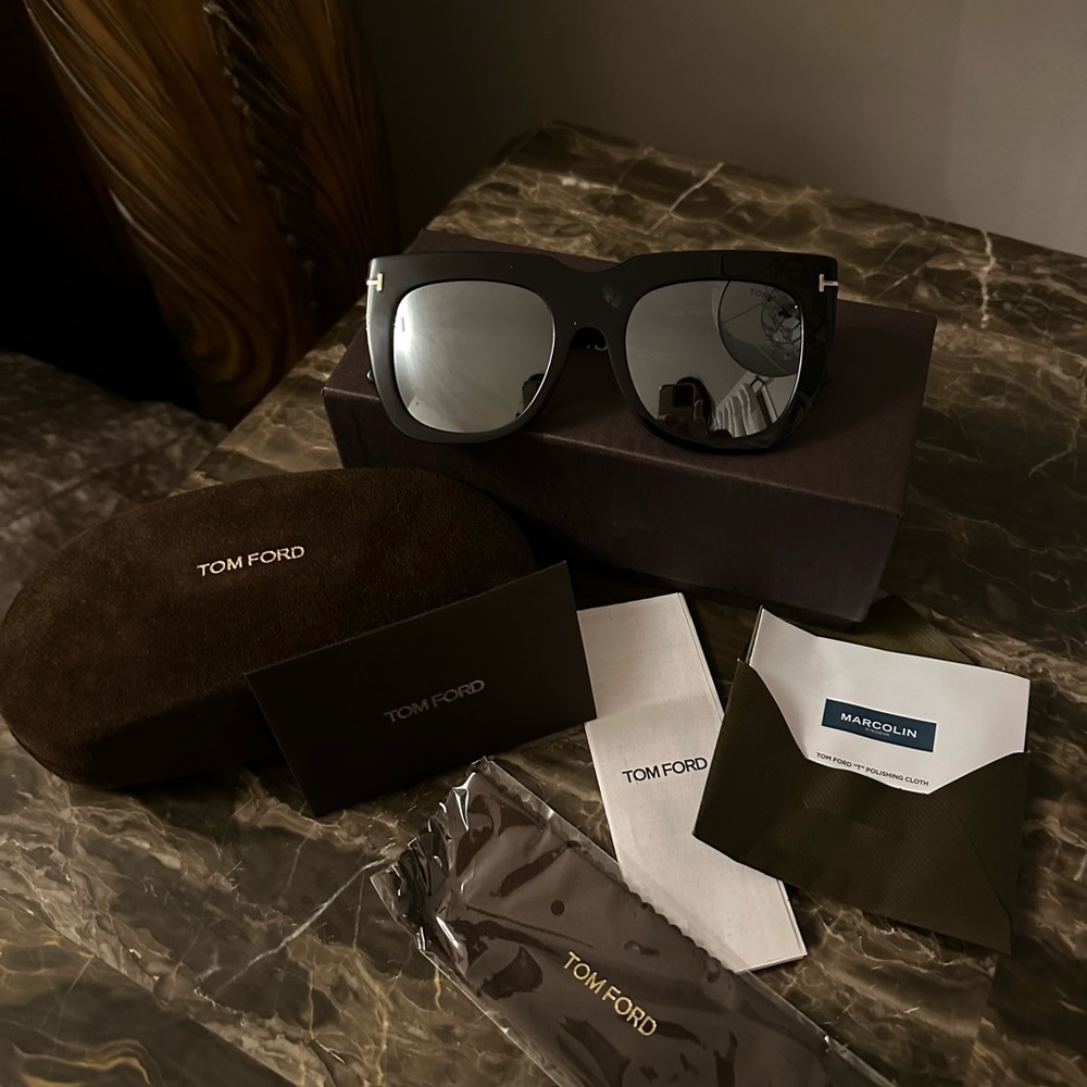 COPY - Tom Ford Black Square Sunglasses new with box case papers and cloth